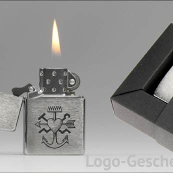 Logo-Geschenk Benzin-Feuerzeug